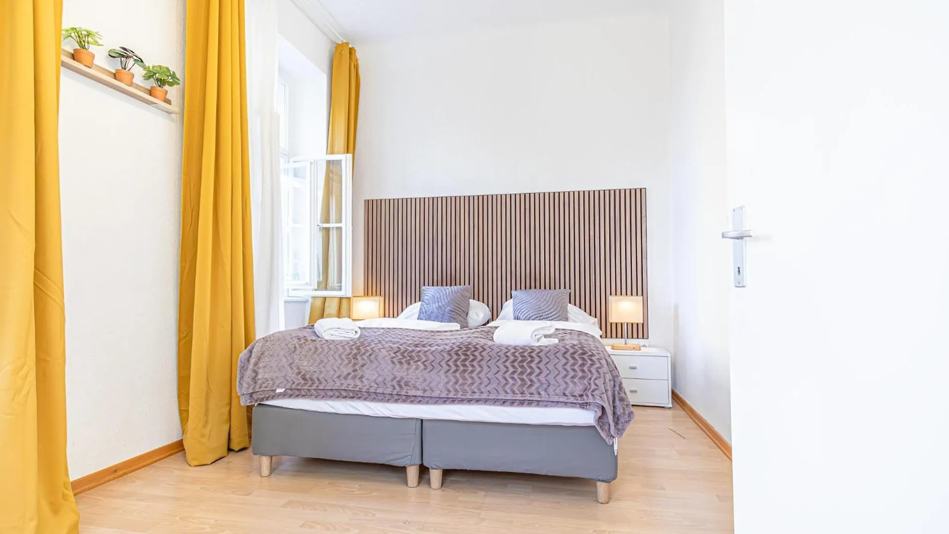 Modern 2-Bedroom Apartment For 5 In Prime Location Vienna Austria