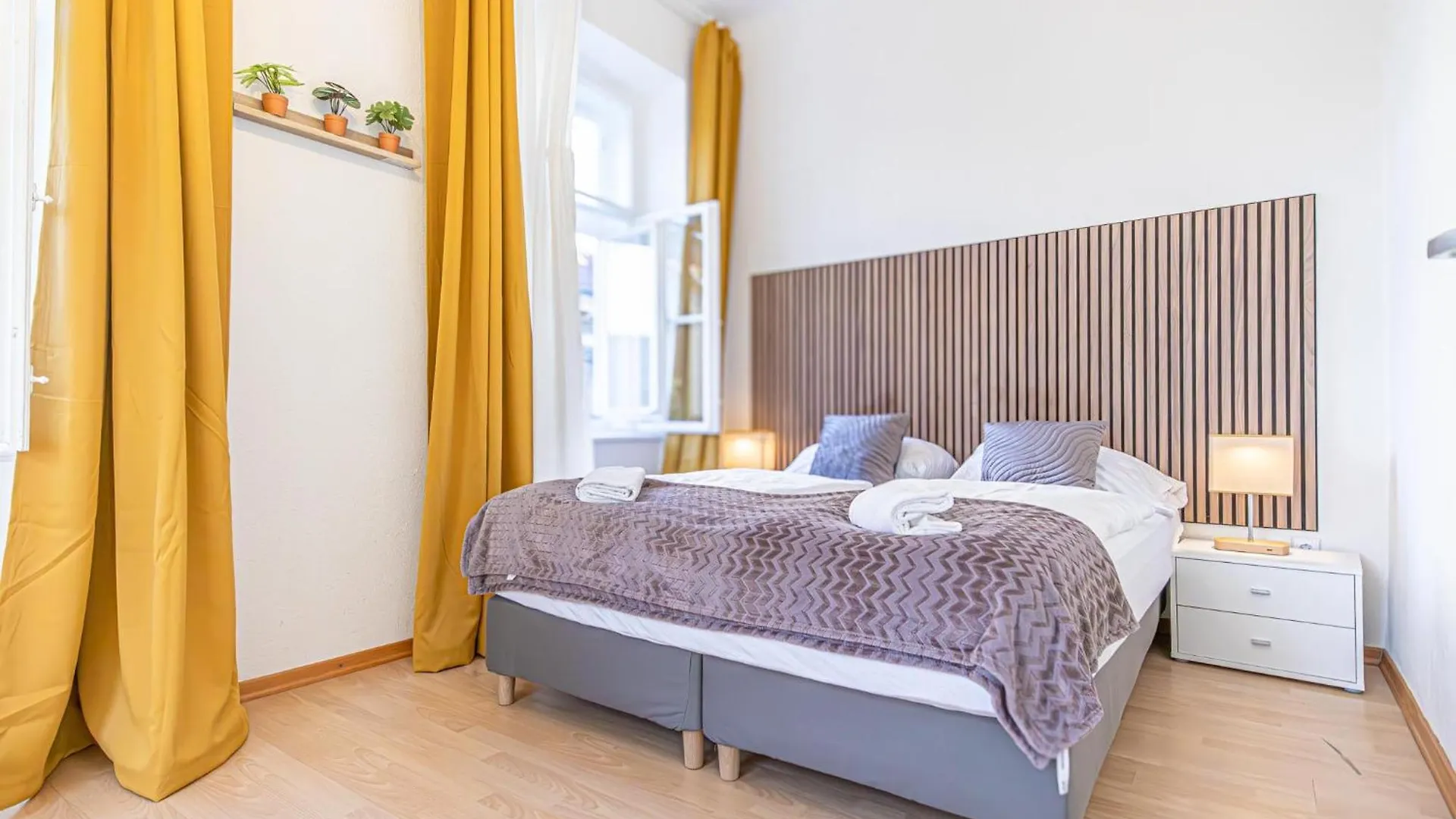 Modern 2-Bedroom Apartment For 5 In Prime Location Vienna