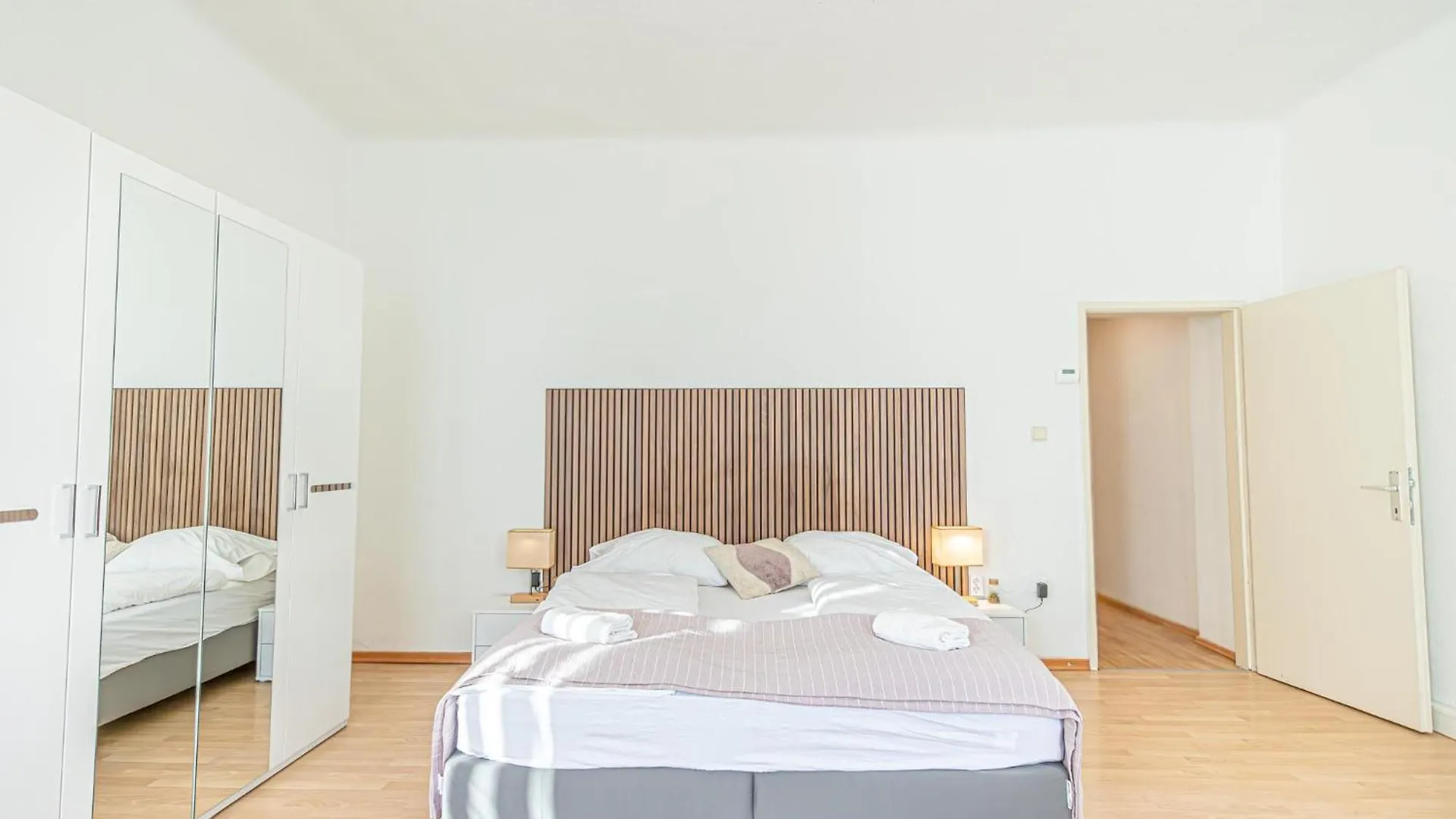 Modern 2-Bedroom Apartment For 5 In Prime Location Vienna